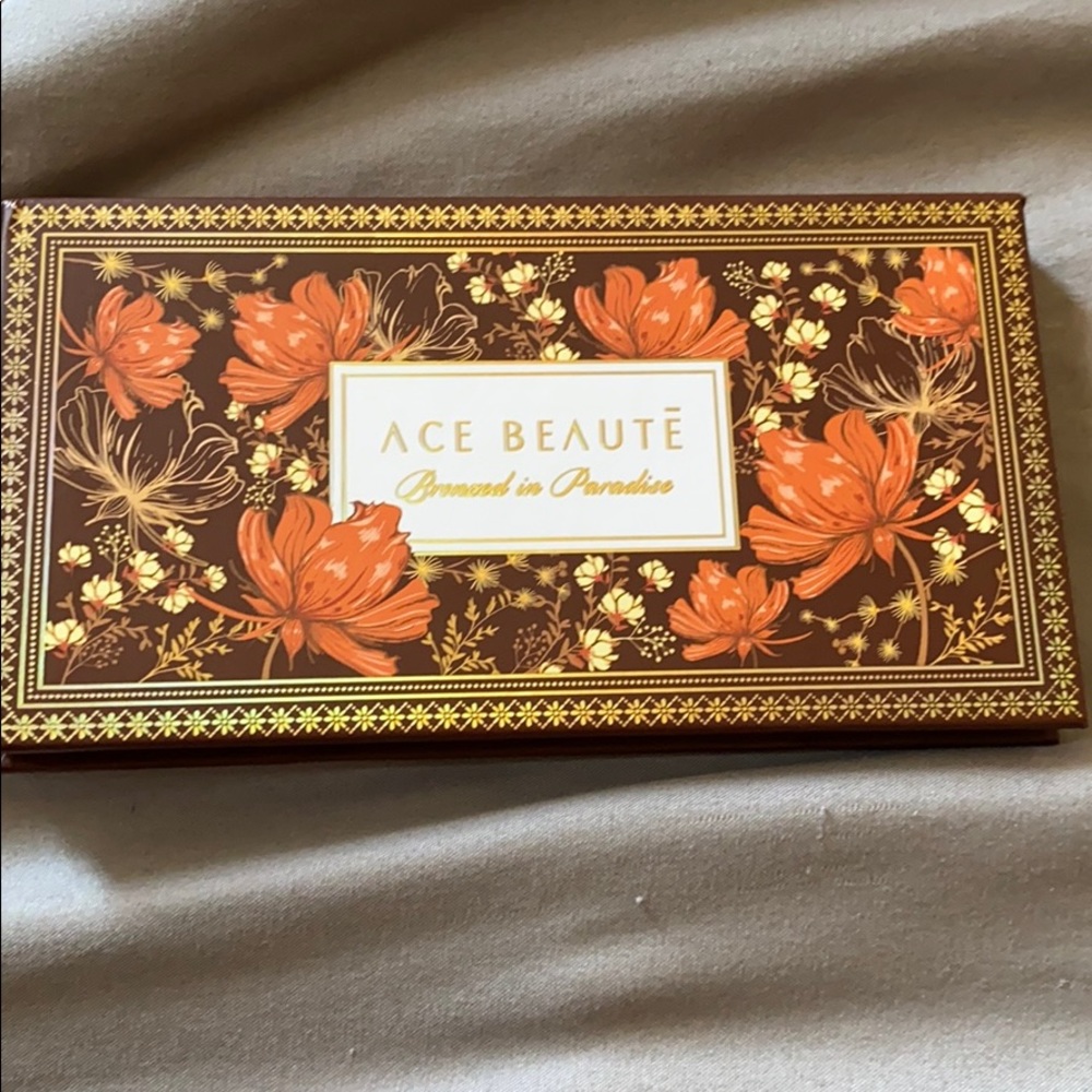 Ace Beaute bronzed